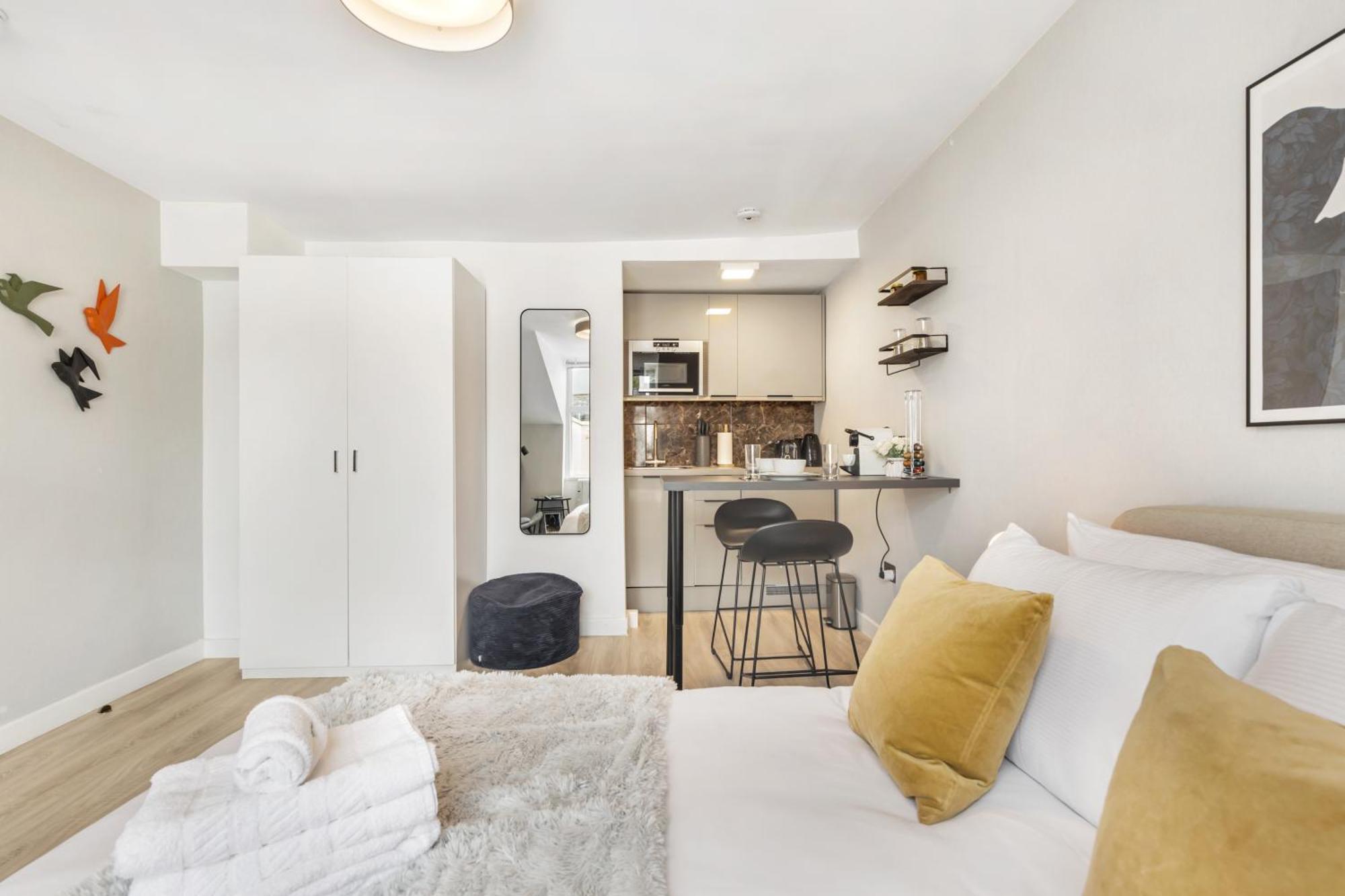 Apartament Heavenly - Queen's Gardens *